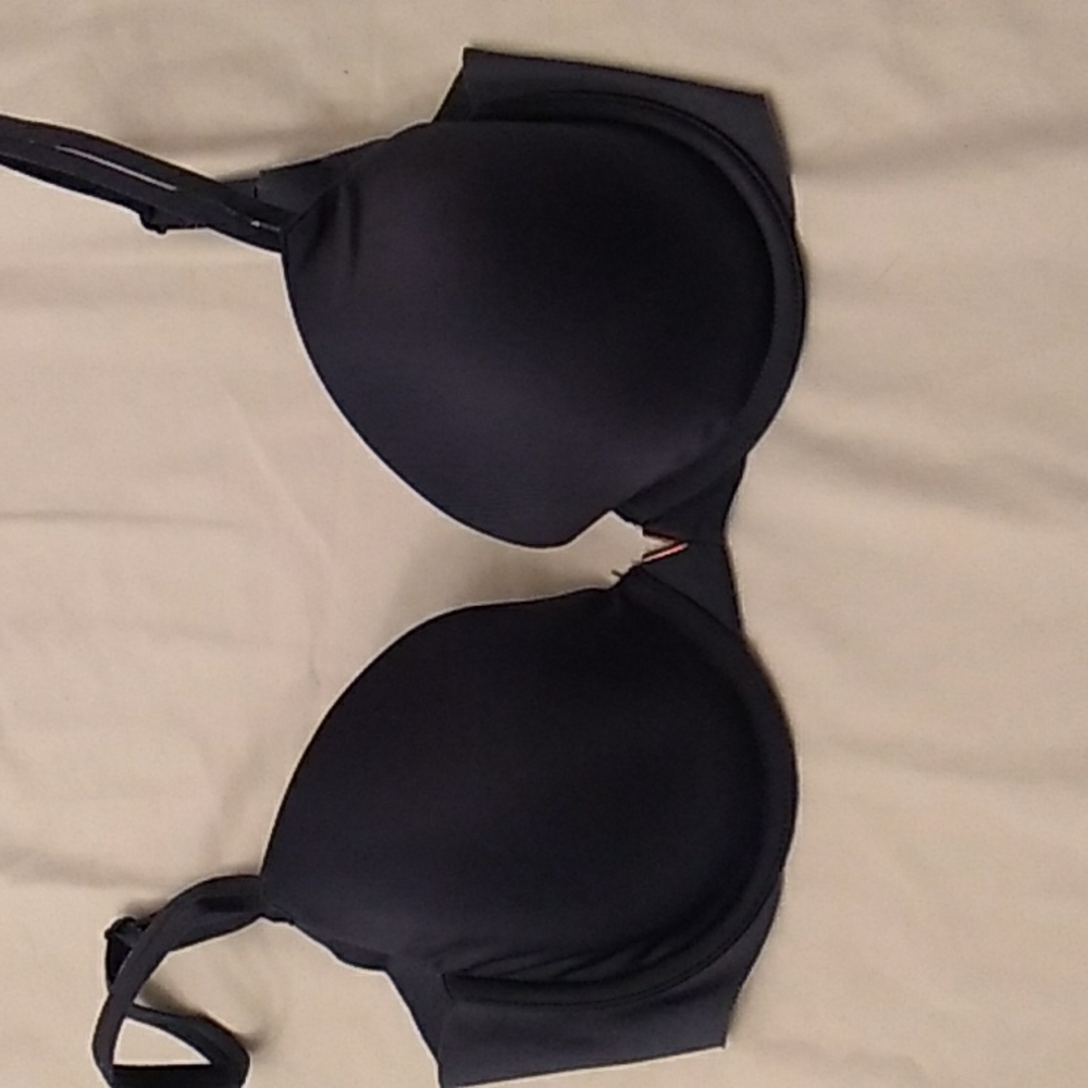 Victoria's Secret lightly lined Demi bra.